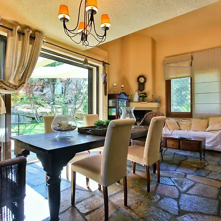 Granari Domus Villa Sani (Chalkidiki)